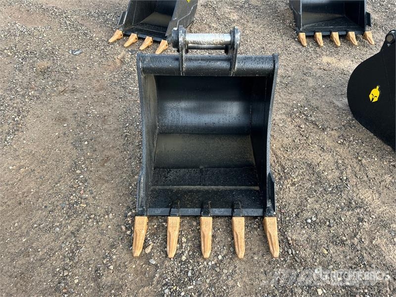 Dynamic Entities 80CL 28 in Excavator Bucket (Unused) Kašike / Korpe