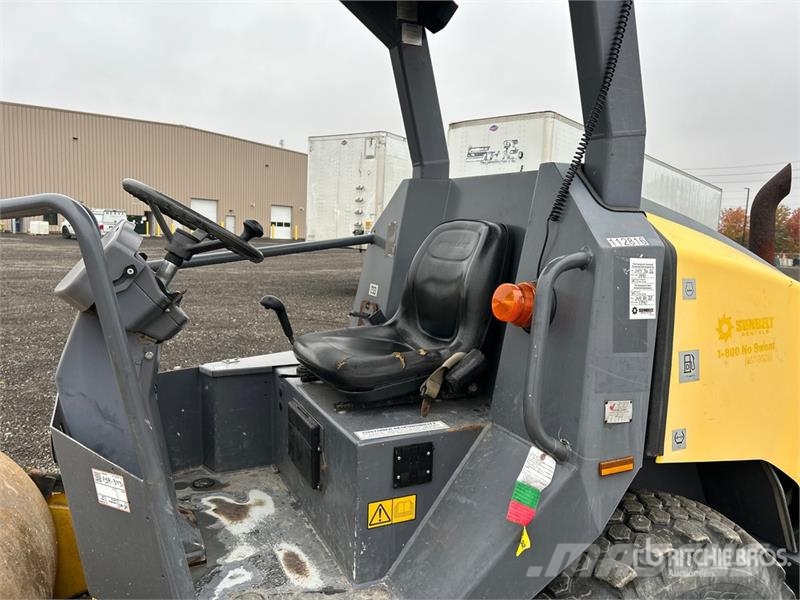 Dynapac CA1300D Smooth Drum Compactor Walzenzüge