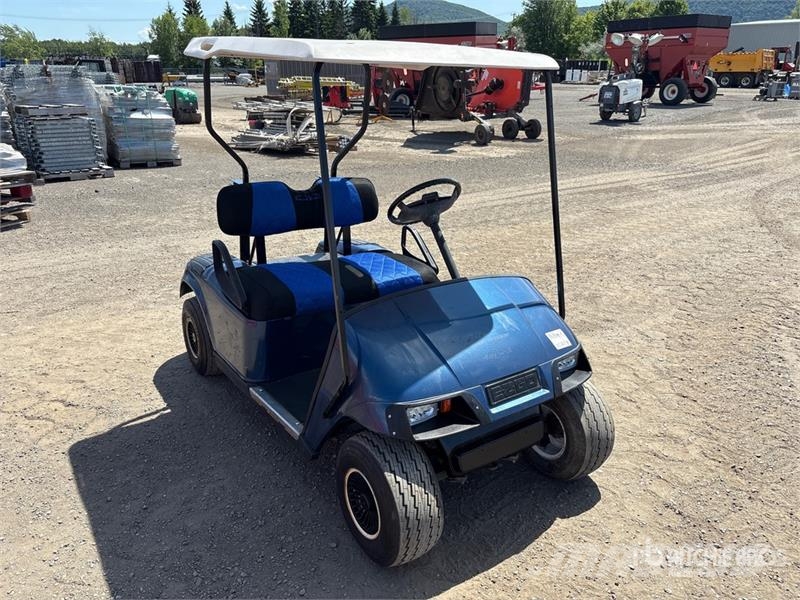 E-Z-GO Electric Golf Cart (Inoperable) Golf carts
