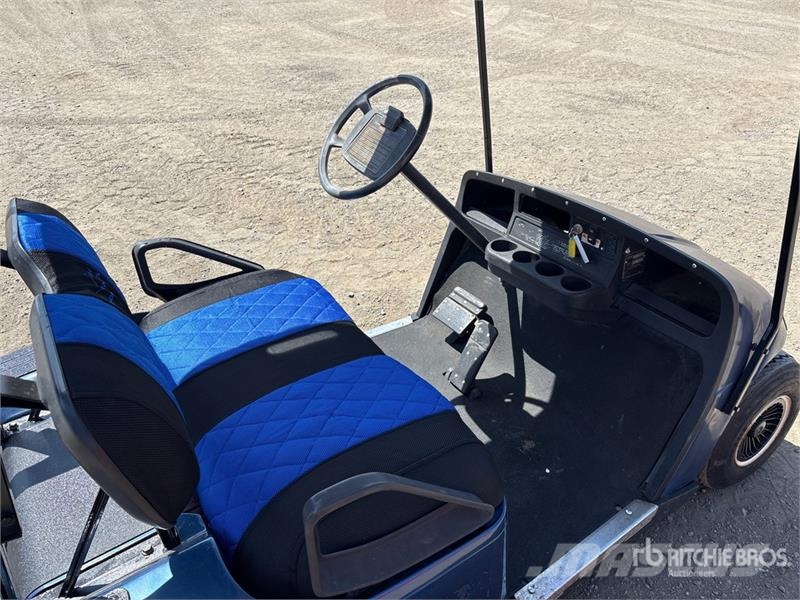 E-Z-GO Electric Golf Cart (Inoperable) Golf carts