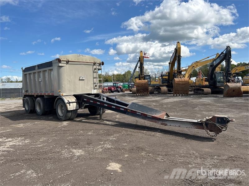  East 17 ft Tri/A Pup Dump Trailer Kiper prikolice