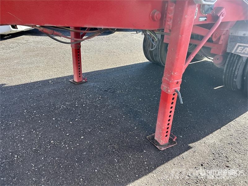 East 26 ft T/A End Dump Trailer Самоскиди