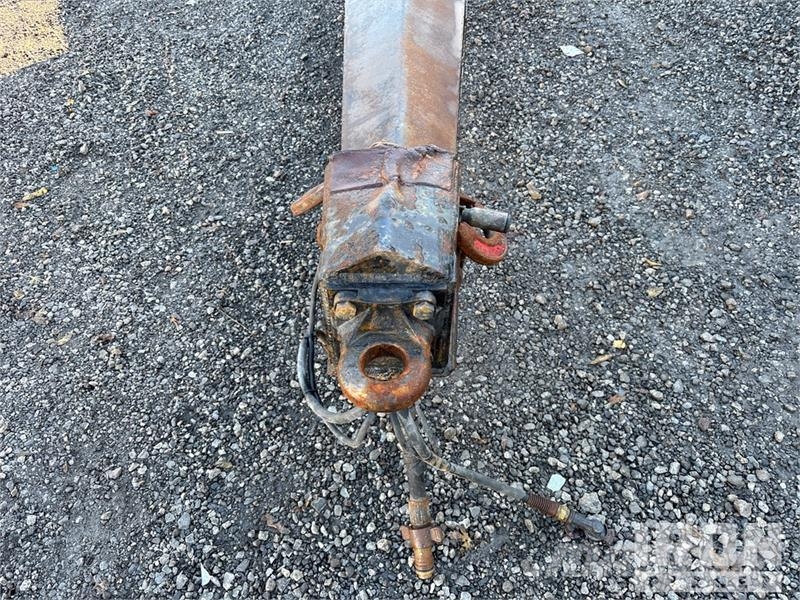 East Mfg 17 ft Tri/A Aluminum Pup Dump Trailer Tipphengere