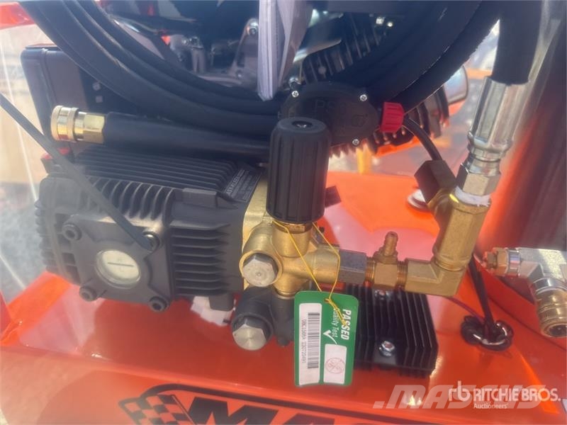Easy-Kleen Magnum Plus 4000 Series Pressure Washer (Unused) Mašine za pranje pod niskim pritiskom