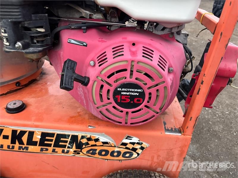 Easy-Kleen Magnum Plus 4000 Pressure Washer Lagedrukreinigers