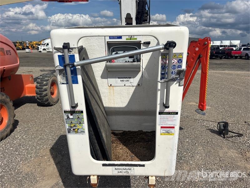  Easy Lift R210 Crawler Diesel Articulating Boom Li Plataformas con brazo de elevación manual