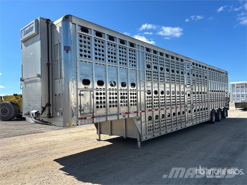 EBY 53 ft Tri/A Livestock Trailer Eläinkuljetusperävaunut