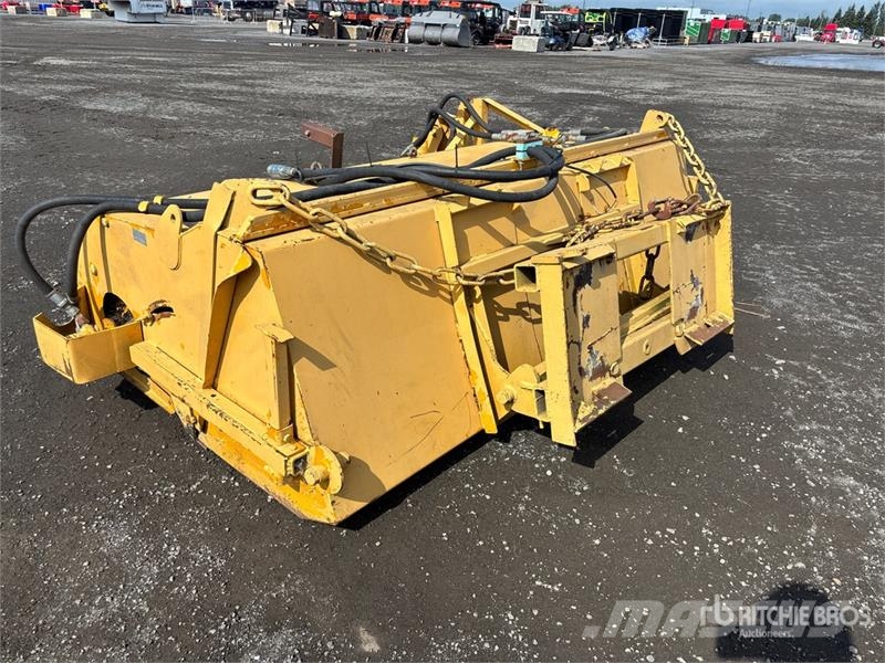 Eddynet RC2407 92 in Skid Steer Broom Süpürgeler