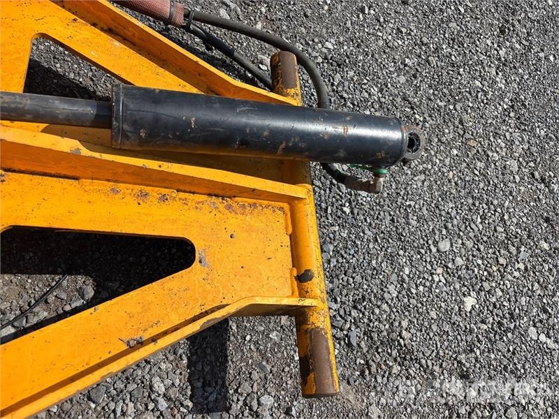  Eddynet Rear Mounted Sweeper Attachment - Fits Kub Süpürgeler