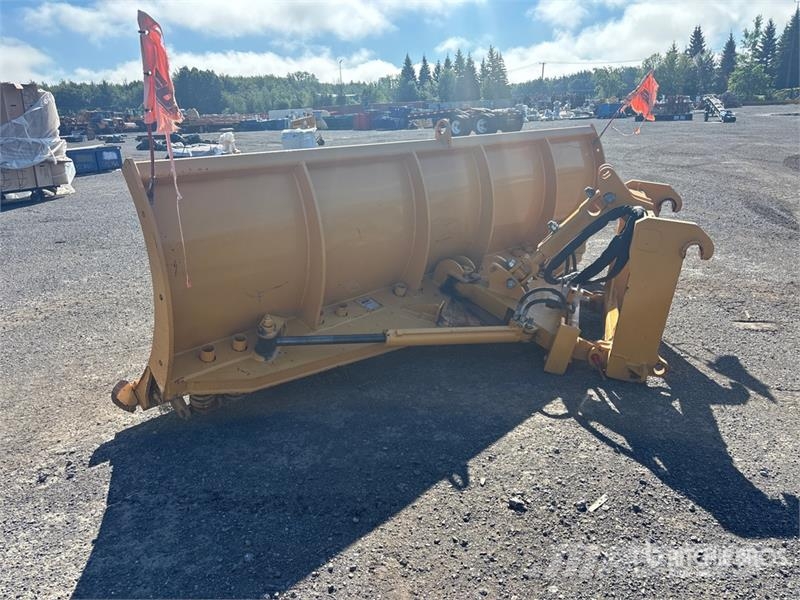EDF -12-44HD 12 ft Reversing Snow Pusher Snežne daske i plugovi