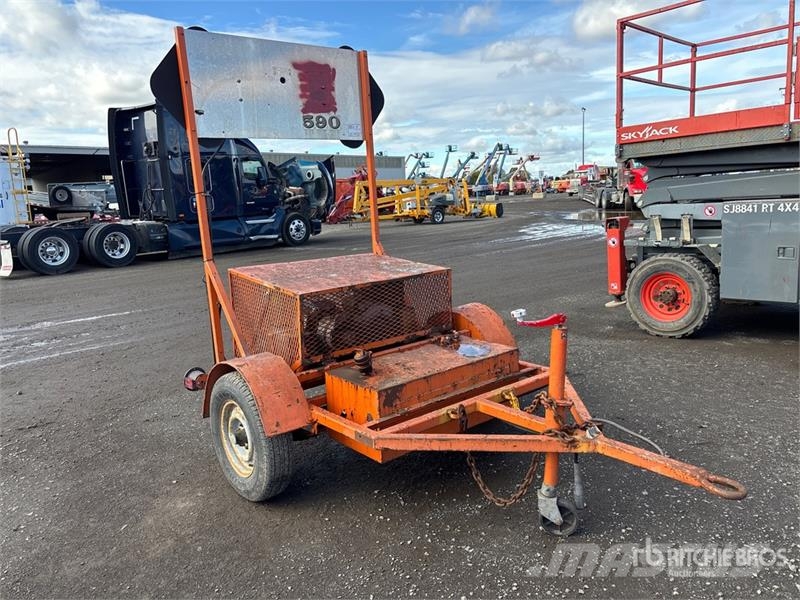 EL300AR Arrow Board Andere