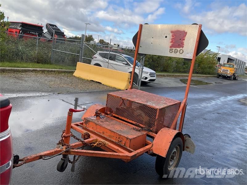  EL300AR Arrow Board Drugo