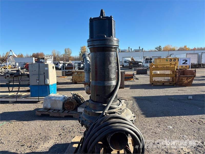 Electric Water Pump مضخات المياه