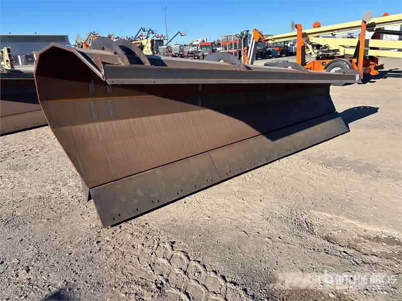  ELP 12 ft 1 Way Reversible Conical Snow Plow Снігоочищувальні ножі та плуги