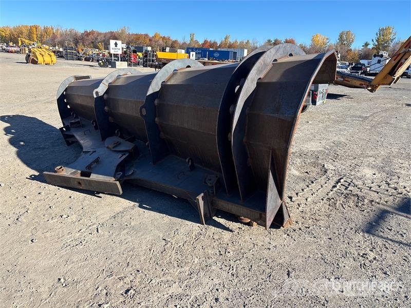  ELP 12 ft 1 Way Reversible Conical Snow Plow Снігоочищувальні ножі та плуги