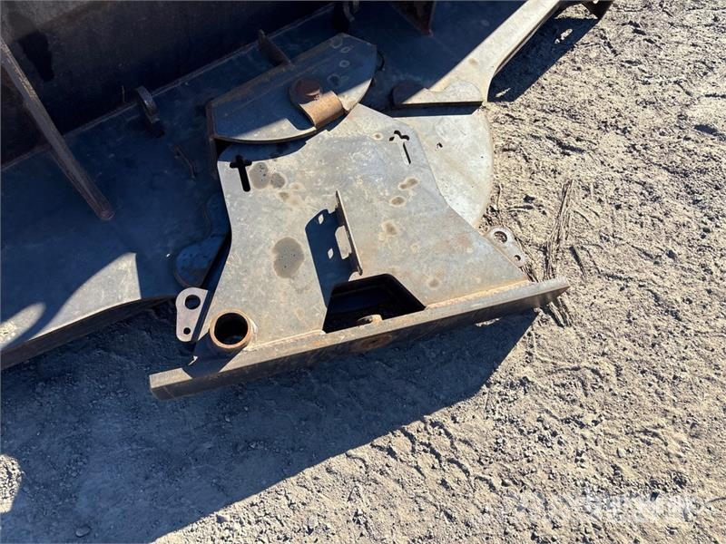  ELP 12 ft 1 Way Reversible Conical Snow Plow Снігоочищувальні ножі та плуги
