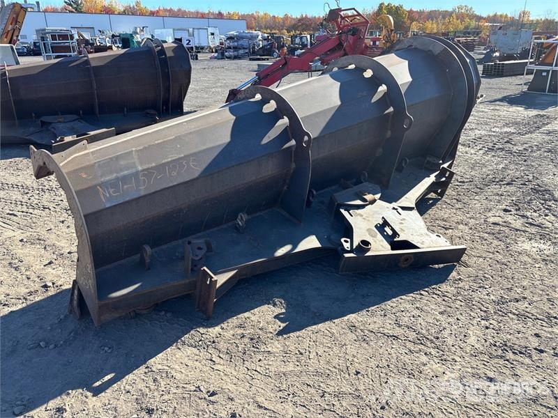 ELP 12 ft 1 Way Reversible Conical Snow Plow Снігоочищувальні ножі та плуги