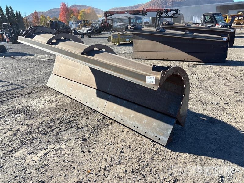  ELP 12 ft 1 Way Reversible Conical Snow Plow Снігоочищувальні ножі та плуги