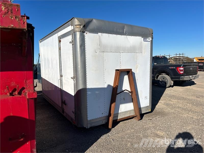  Enclosed Cargo Box 14 x 8 x 8. ماكينات زراعية - غير ذلك