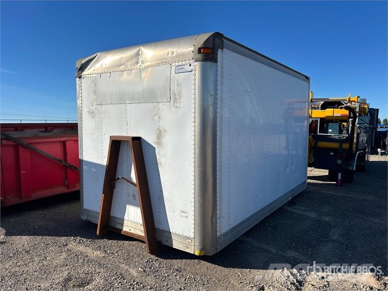  Enclosed Cargo Box 14 x 8 x 8. ماكينات زراعية - غير ذلك