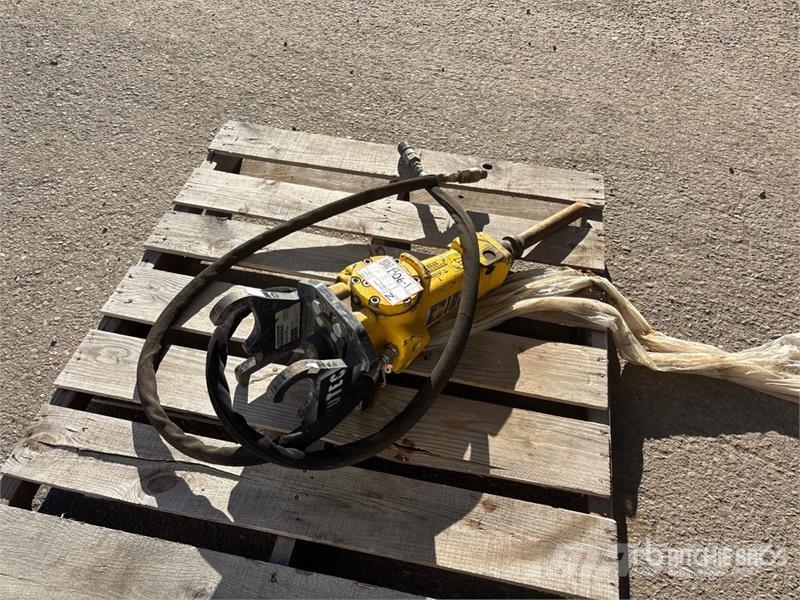 Epiroc SB52 Q/C Hydraulic Breaker - Fits 0.8 - 1.3 ton Ciocane / Concasoare
