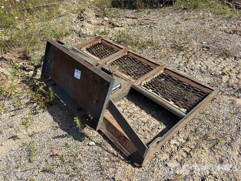 Erskine 77 in Skid Steer Landplane Sleepeggen