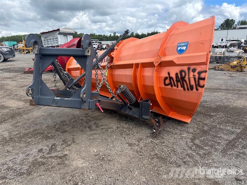 Everest 12 ft 1 Way Snow Plow حراثات ونصول الجليد