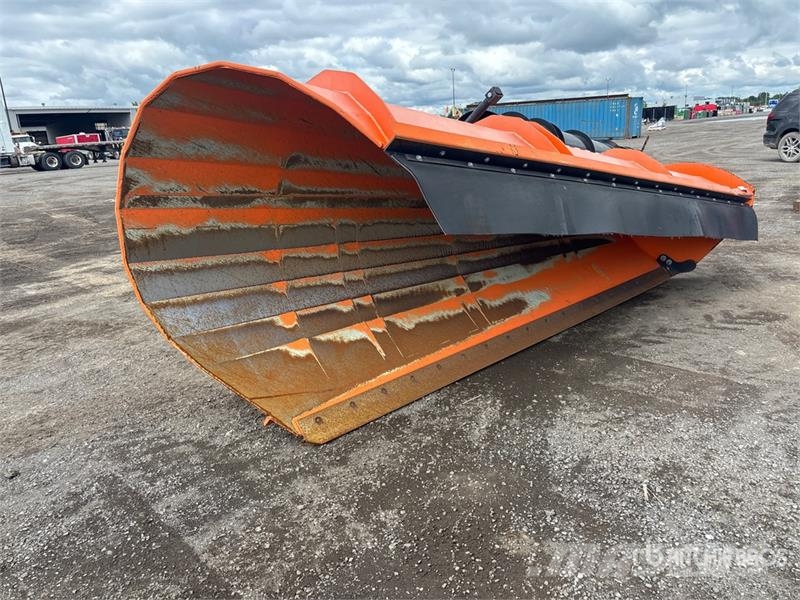 Everest 12 ft 1 Way Snow Plow حراثات ونصول الجليد