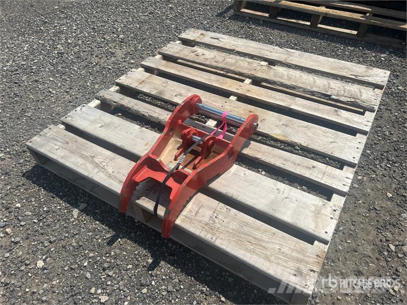  Excavator Thumb Godet