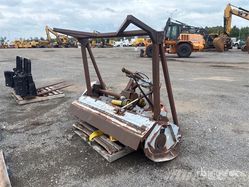 FAE 72 in Mulcher Attachment Utilaje silvicultura