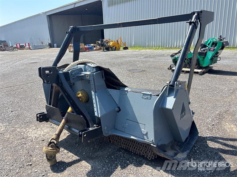 FAE 79 in Mulcher Attachment Trituradoras forestales