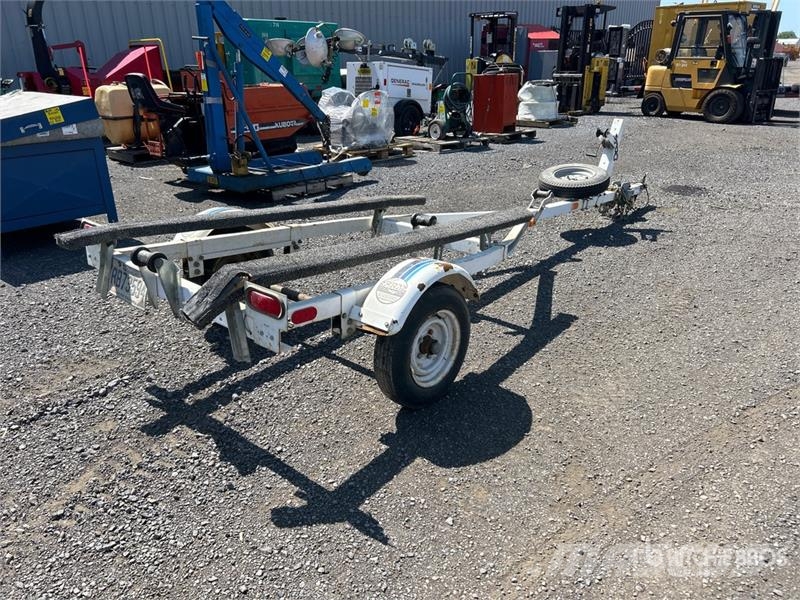  FBM 800B 13 ft S/A Boat Trailer Строителство - Други