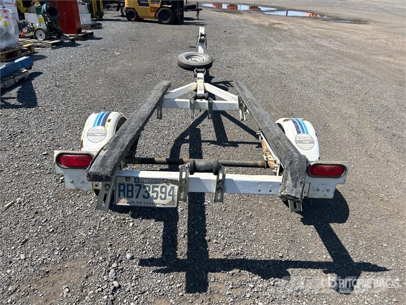  FBM 800B 13 ft S/A Boat Trailer Строителство - Други
