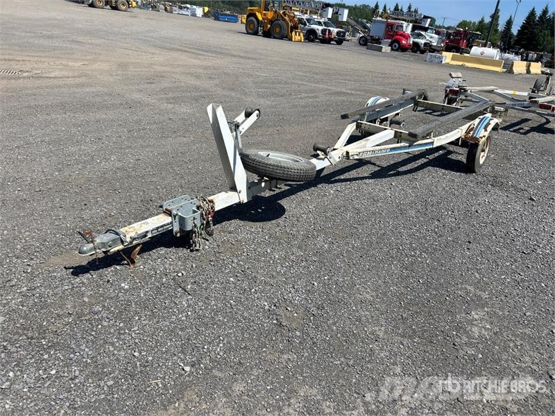  FBM 800B 13 ft S/A Boat Trailer Строителство - Други