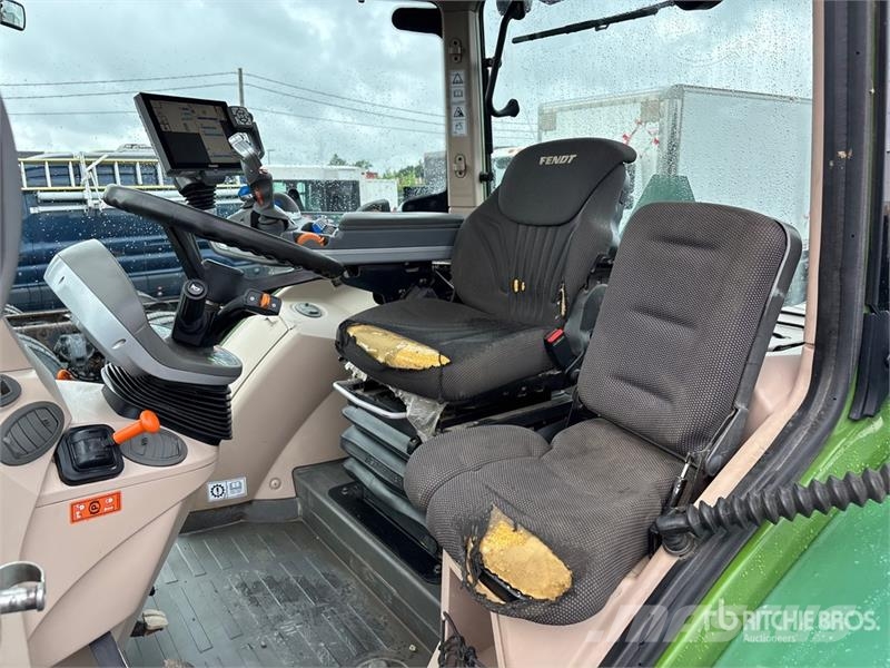 Fendt 714 Vario Tractoren