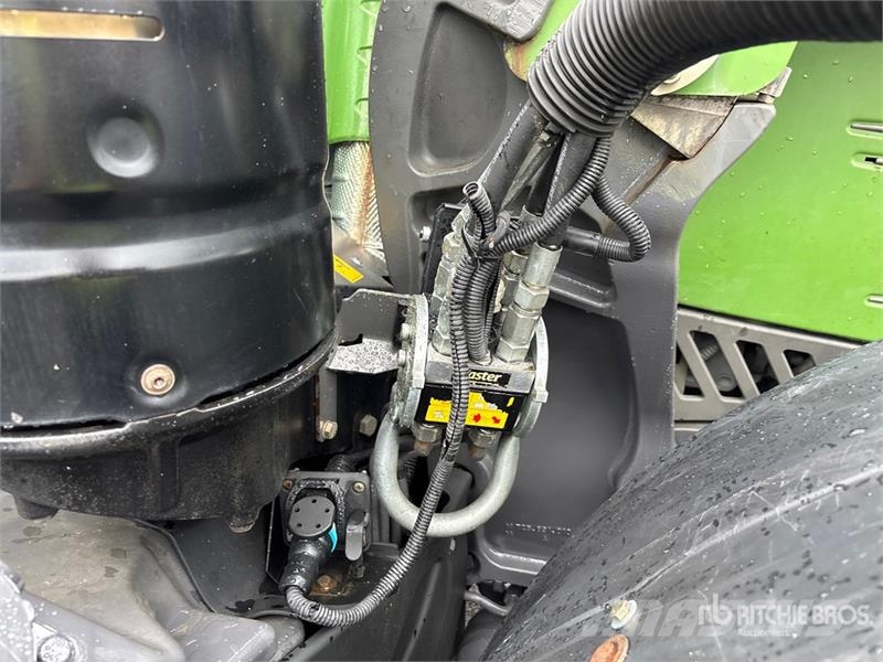 Fendt 714 Vario Tractoren