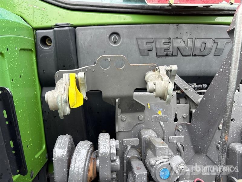 Fendt 714 Vario Tractoren