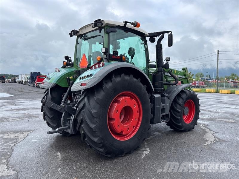 Fendt 714 Vario Tractoren