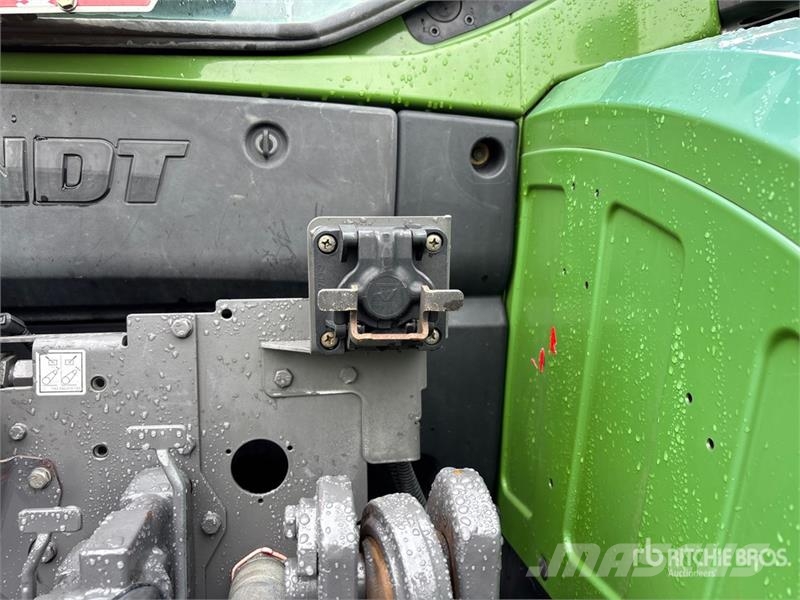 Fendt 714 Vario Tractoren