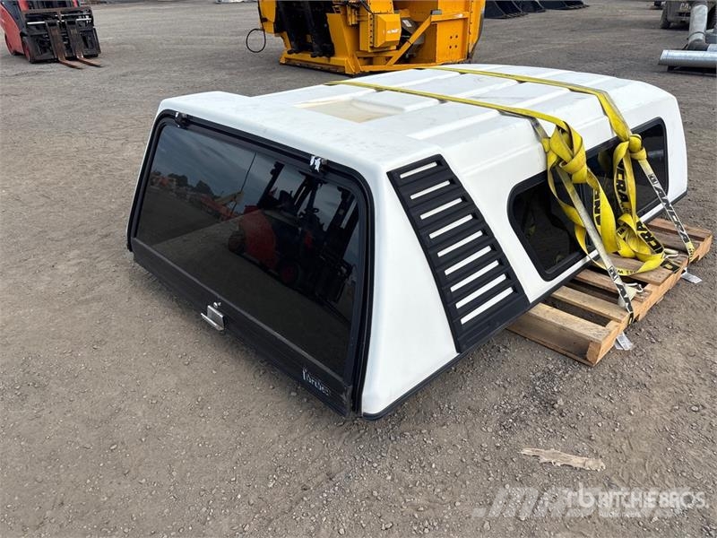 Fibrobec F9885 Truck Cap Cabines
