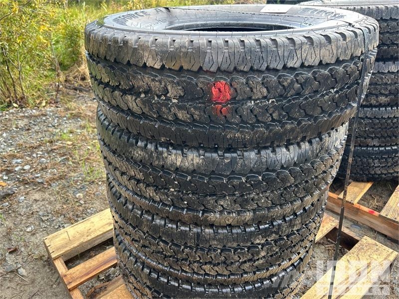 Firestone Transforce A/T 265/70R17 Tires Pneumatiky, kolesá a ráfiky
