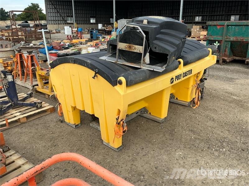 Fisher Salt Spreader Розсіювачі солі та піску