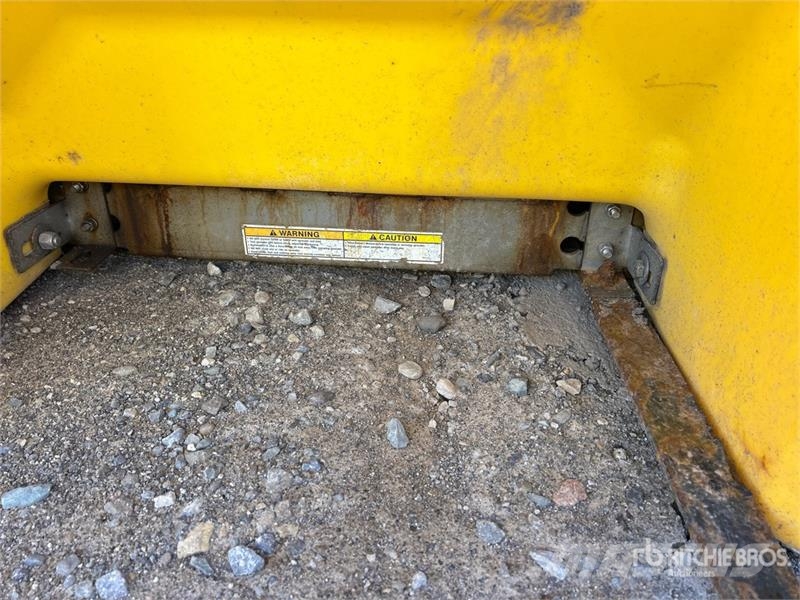 Fisher Tempest P220C Fits - Truck Salt Spreader Hiekan- ja suolanlevittimet