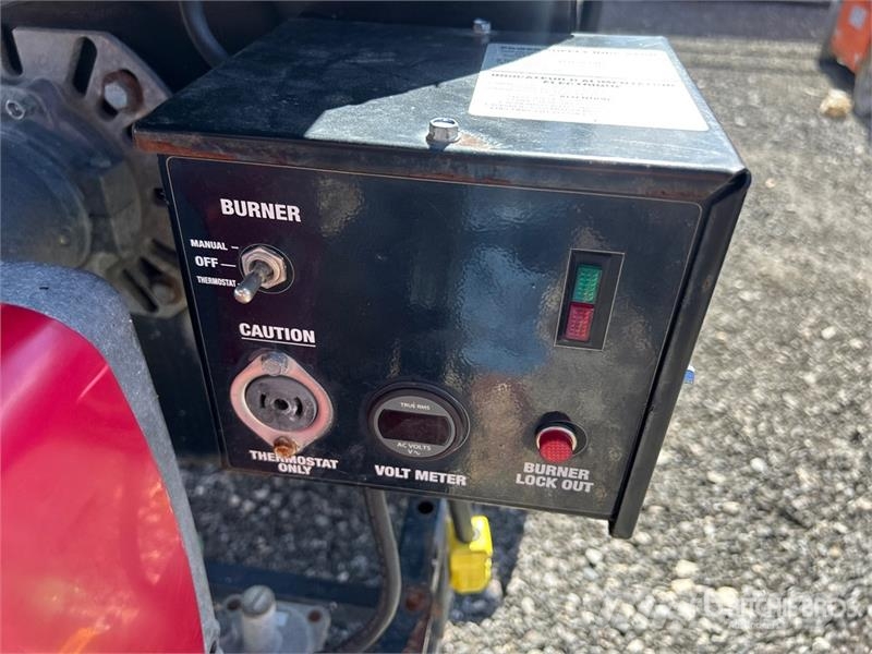 Flagro FVNP-400RC 390000 BTU Space Heater Šildymo ir šaldymo įranga