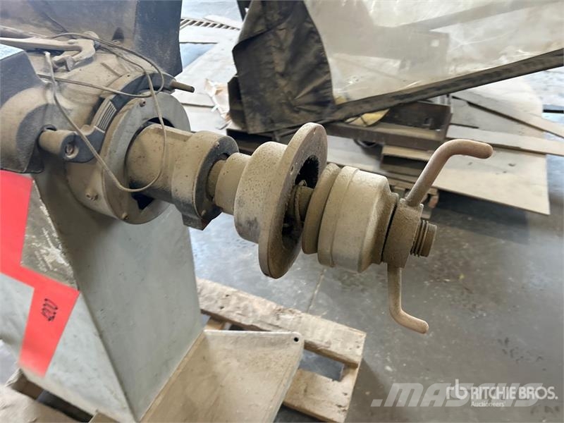 FMC 4200 Wheel Balancer Ostale komponente