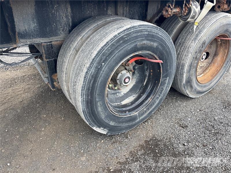 Fontaine 48 ft T/A Flatbed Trailer Flatbed/Dropside trailers