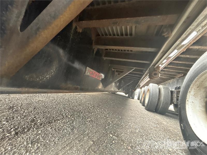 Fontaine 53 ft T/A Step Deck Trailer لوادر منخفضة