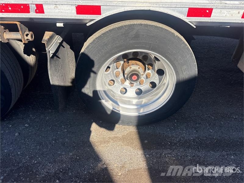 Fontaine 53 ft T/A Step Deck Trailer 平板拖车