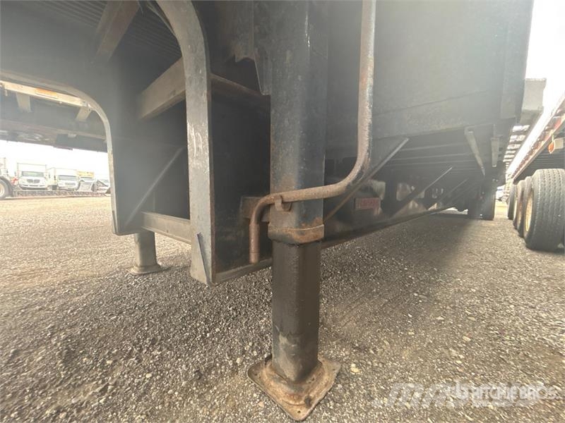 Fontaine 53 ft T/A Step Deck Trailer لوادر منخفضة