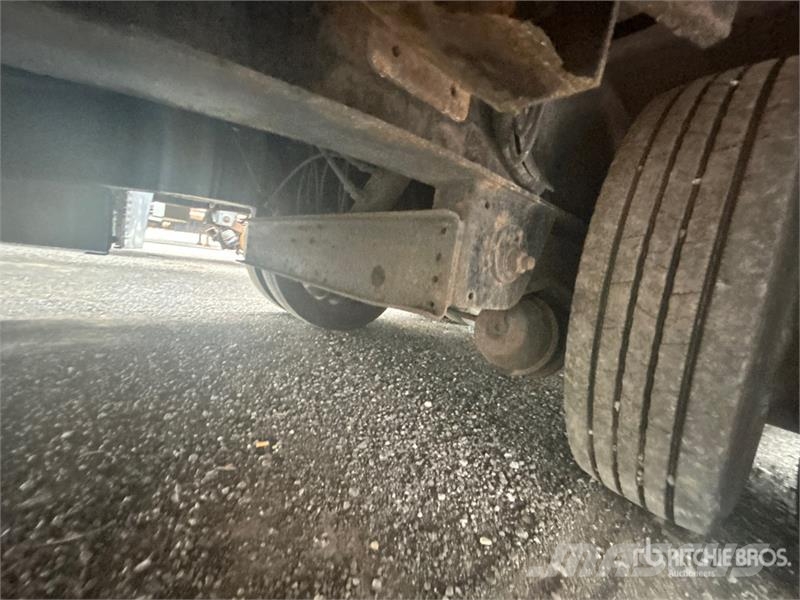 Fontaine 53 ft T/A Step Deck Trailer لوادر منخفضة